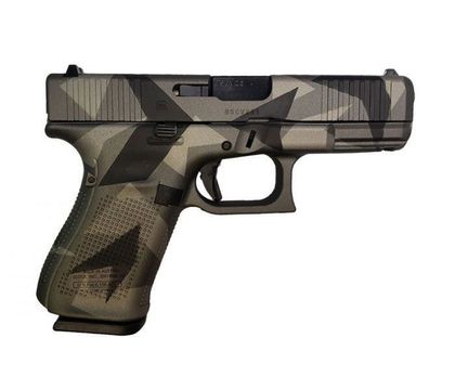 Glock 19 Gen 5 FS 9mm - Splinter Camo, 15+1, Compact Powerhouse