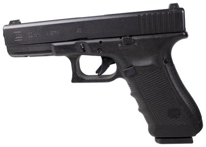 Glock 22 Gen 4 .40 S&W Night Sight Pistol - Reliable Powerhouse