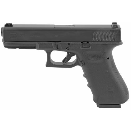 Glock 22 Gen4 .40 S&W Night Sight Pistol - High Capacity, Lightweight