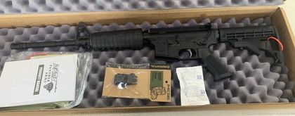 DPMS Panther DR-15 Gen 1: 5.56 NATO, 16" Barrel, 30 Rds, M4 Classic